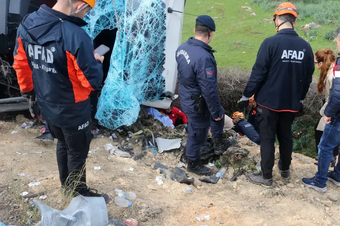 Antalya’da Yolcu Otobüsü Faciası: 10 Ölü, 24 Yaralı 32